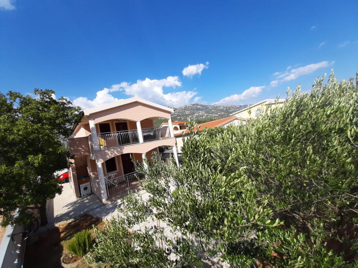 Apartman Pajo Селине Екстер'єр фото