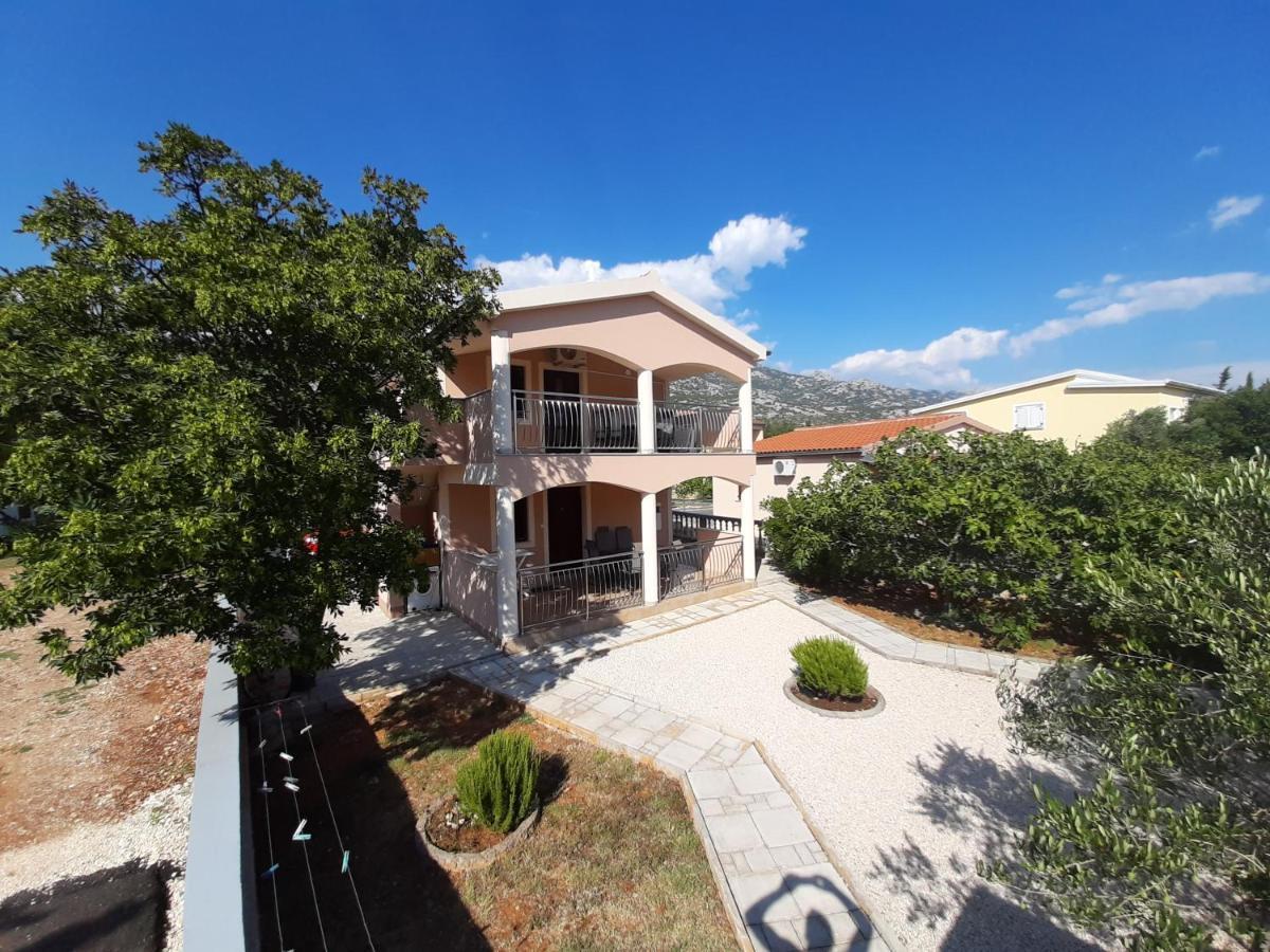 Apartman Pajo Селине Екстер'єр фото